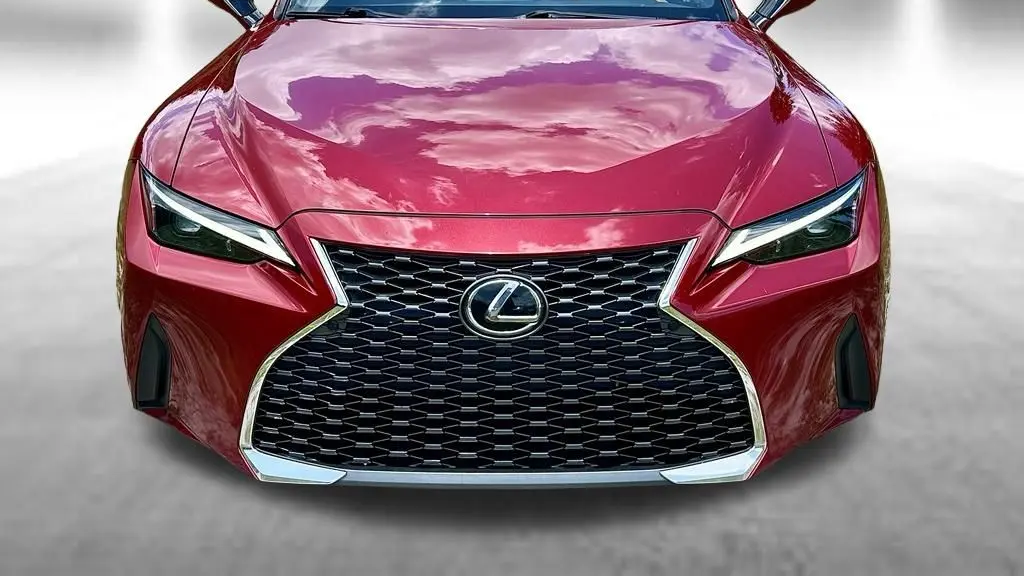 2022 Lexus IS 300 Base
