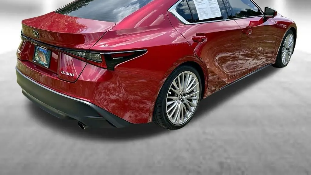 2022 Lexus IS 300 Base