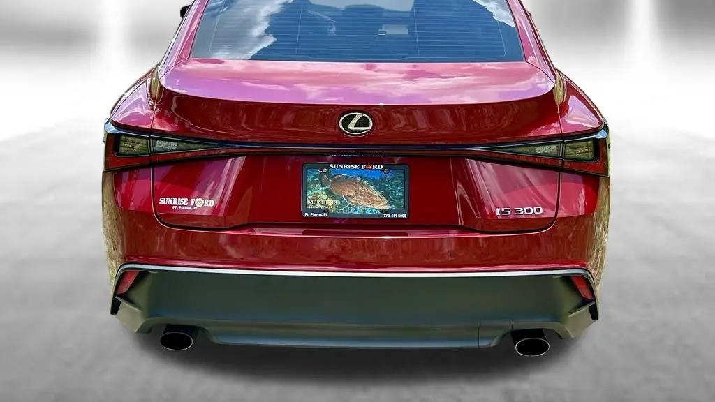 2022 Lexus IS 300 Base
