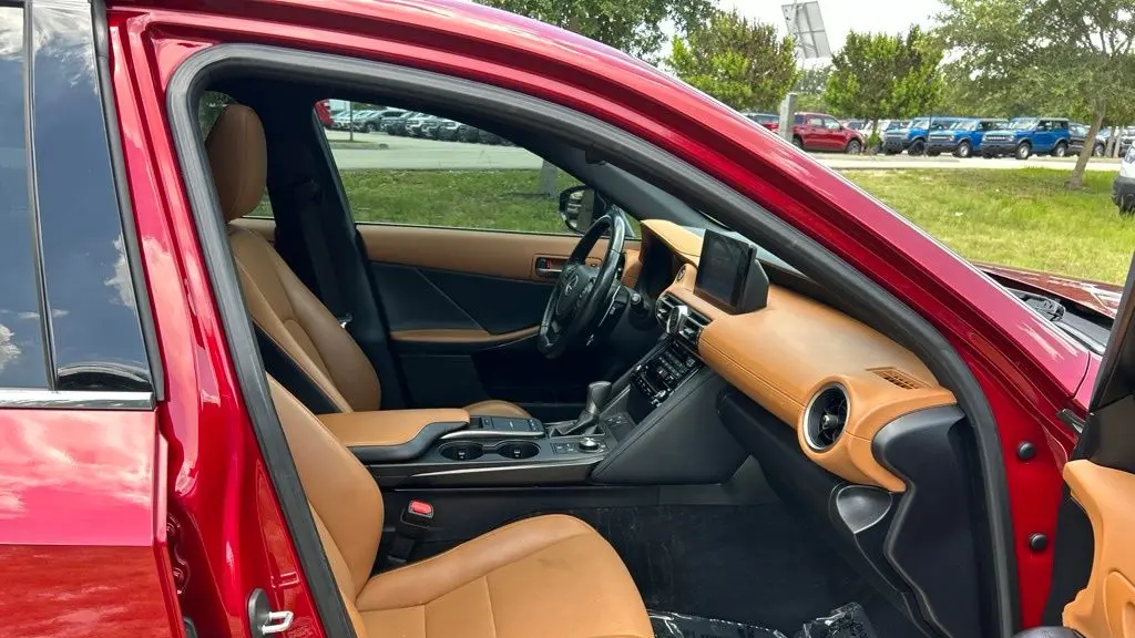 2022 Lexus IS 300 Base