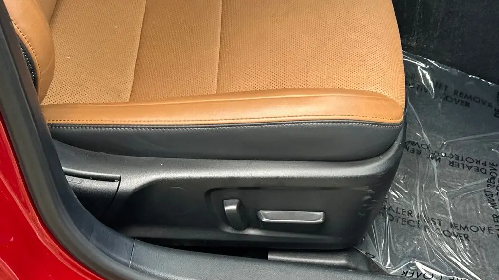 2022 Lexus IS 300 Base