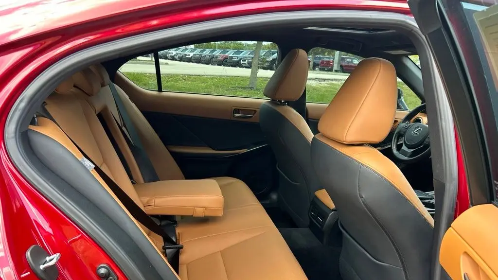 2022 Lexus IS 300 Base