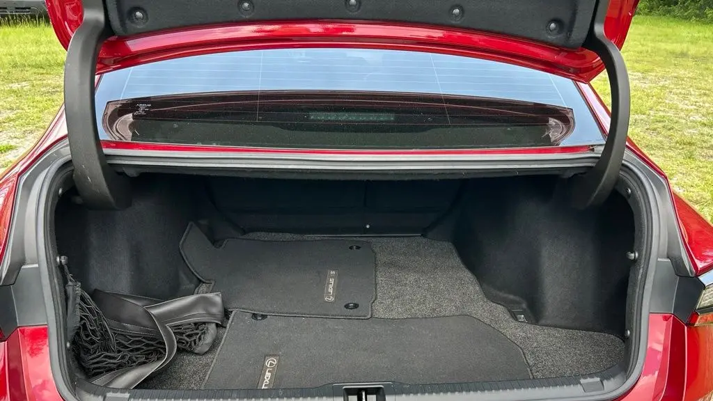 2022 Lexus IS 300 Base