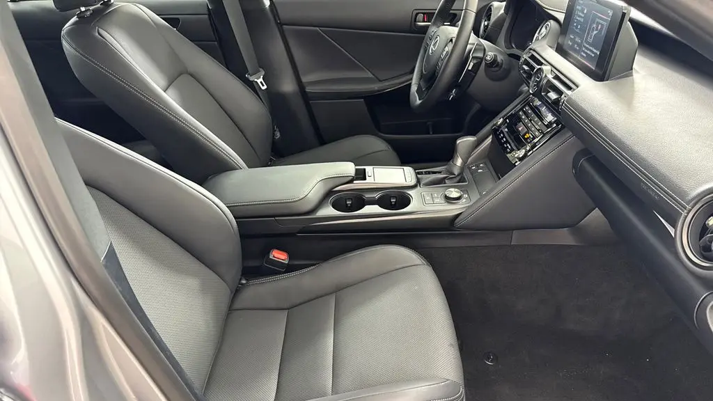 2025 Lexus IS 300 Base