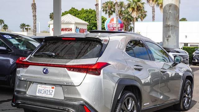 2021 Lexus UX 250h F SPORT