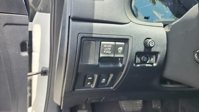 2012 Lexus IS 350C Base