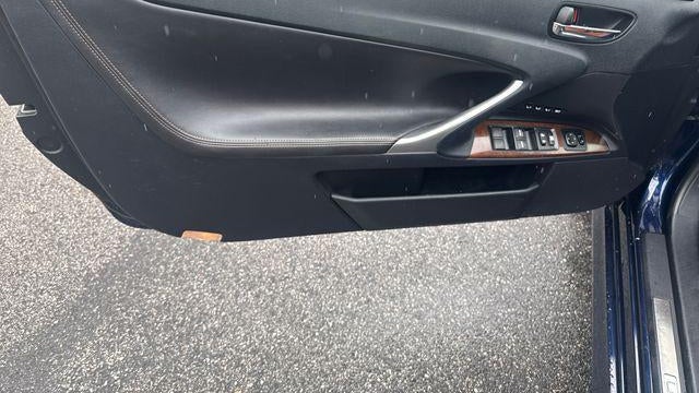 2011 Lexus IS 250C Base