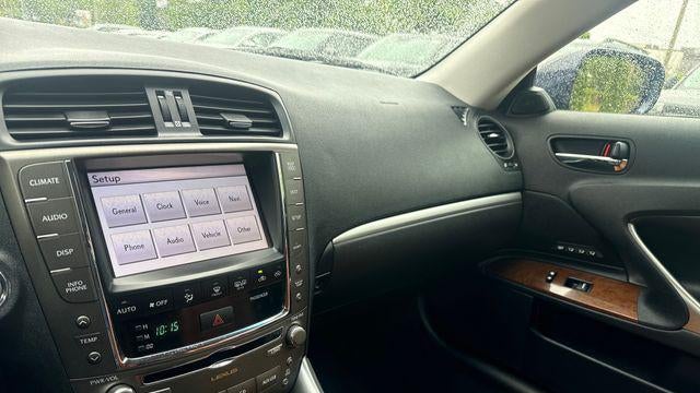 2011 Lexus IS 250C Base