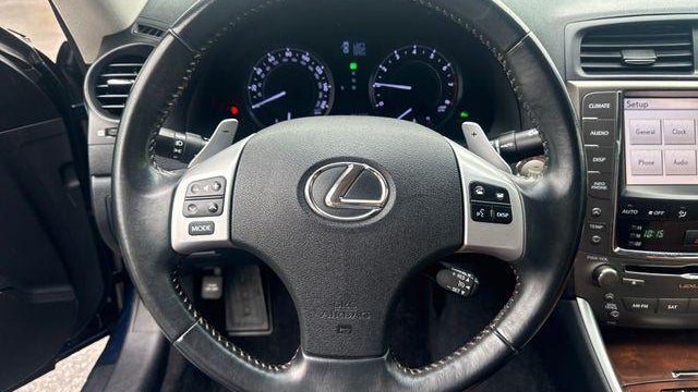 2011 Lexus IS 250C Base