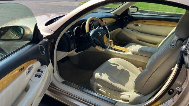 2004 Lexus SC 430 Base