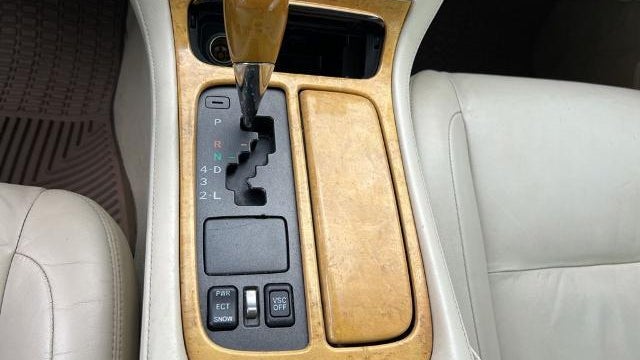 2004 Lexus SC 430 Base