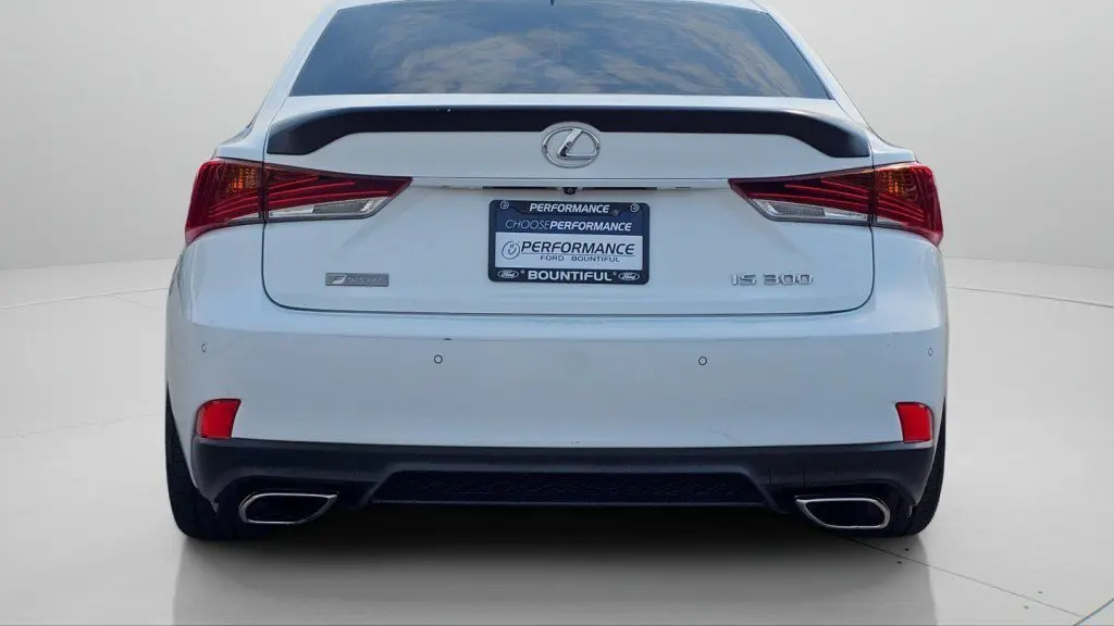 2020 Lexus IS 300 Base