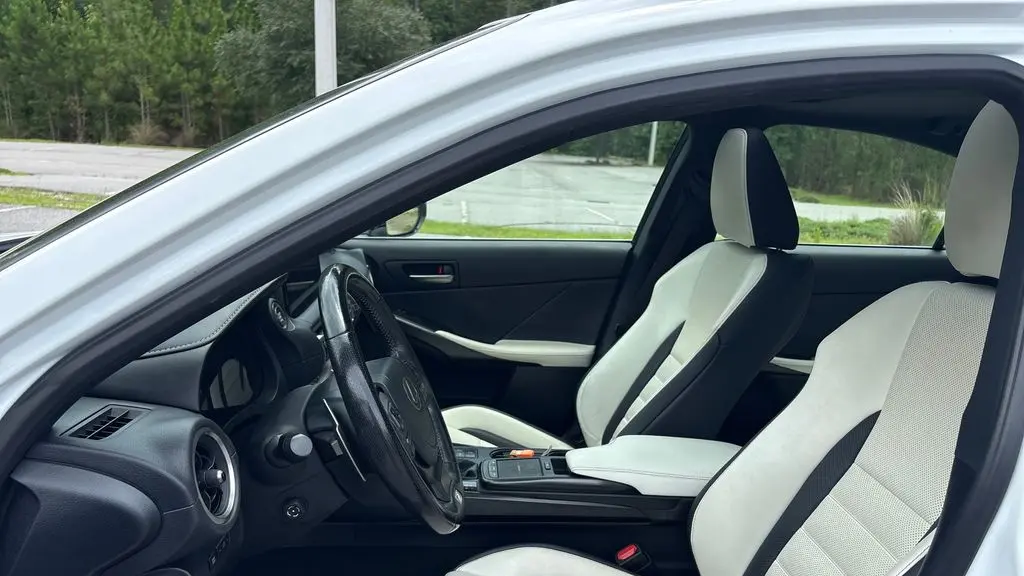 2022 Lexus IS 350 F SPORT