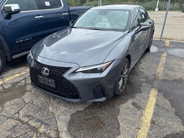 2023 Lexus IS