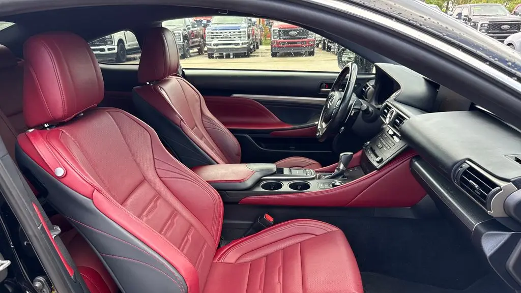 2016 Lexus RC 200t Base