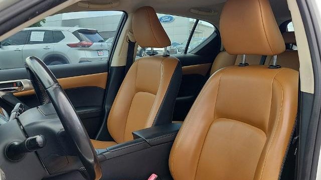 2015 Lexus CT 200h Base