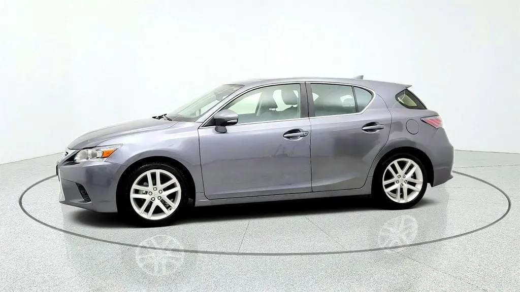 2016 Lexus CT - $19,495