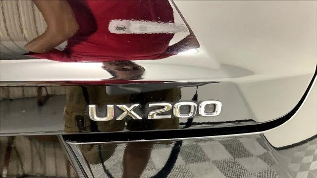 2022 Lexus UX 200 Base