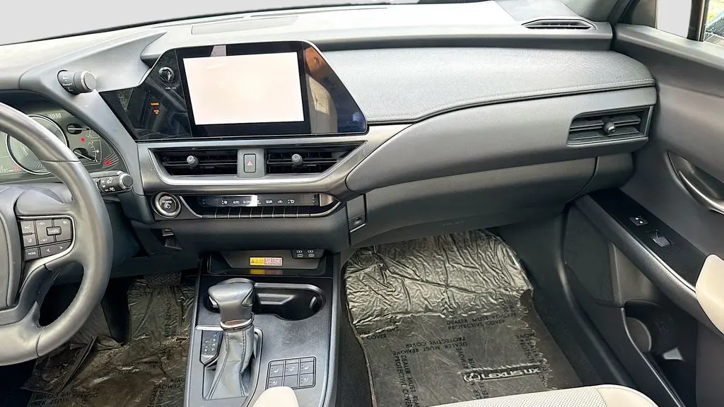 2024 Lexus UX 250h Premium