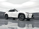 2020 UX 250h Thumbnail 3