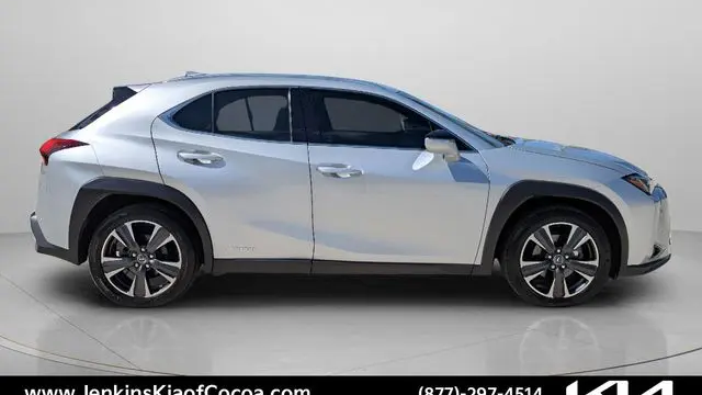 2020 Lexus UX 250h Base