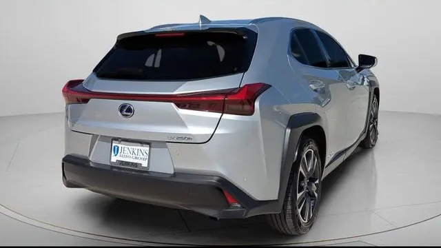 2020 Lexus UX 250h Base