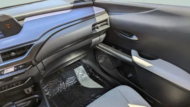 2020 Lexus UX 250h Base