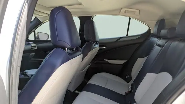 2020 Lexus UX 250h Base