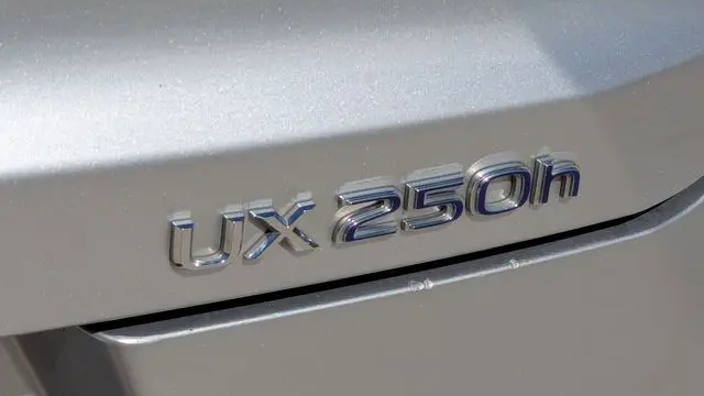 2020 Lexus UX 250h Base