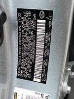 2023 UX 250h Thumbnail 31