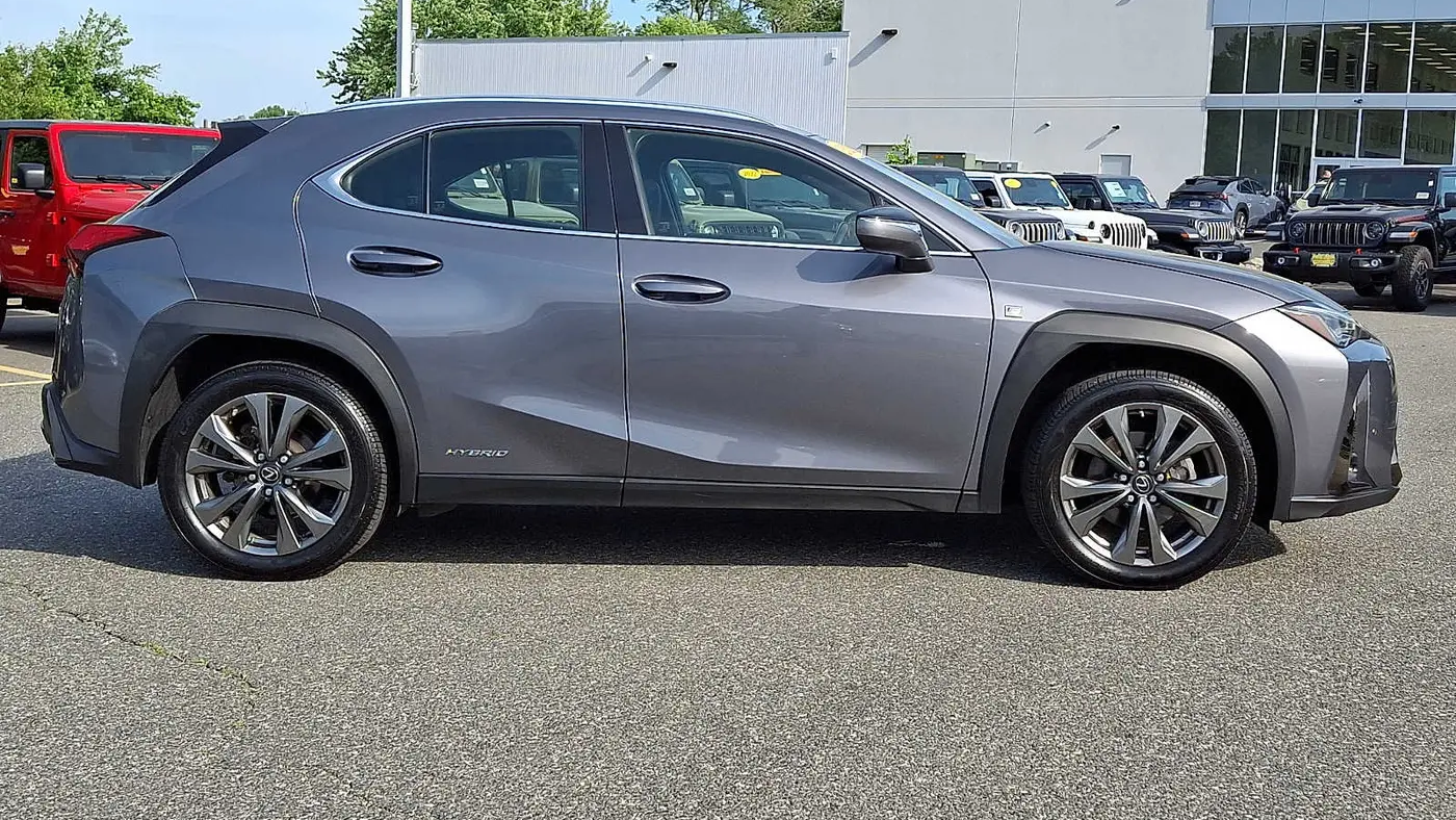 2021 Lexus UX 250h F SPORT