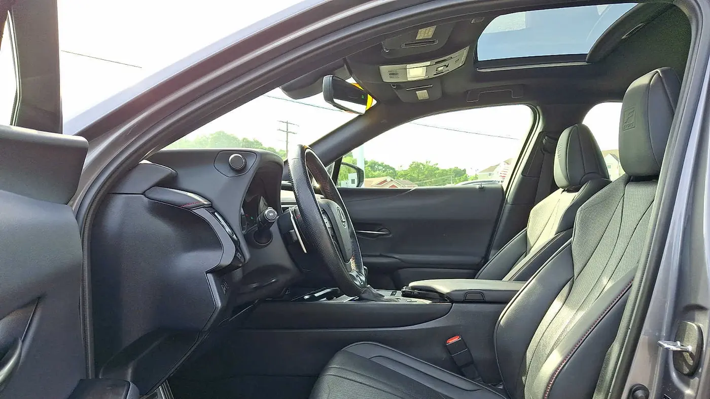 2021 Lexus UX 250h F SPORT
