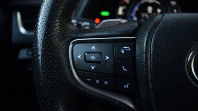 2023 Lexus UX 250h F SPORT Handling
