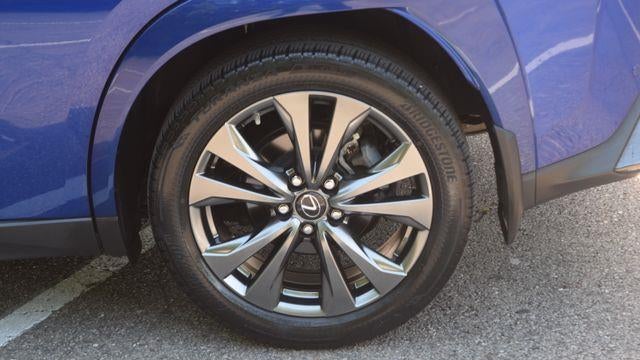2023 Lexus UX 250h F SPORT Handling