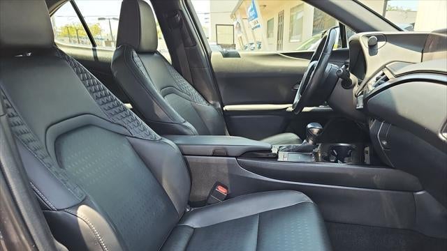 2022 Lexus UX 200 Base