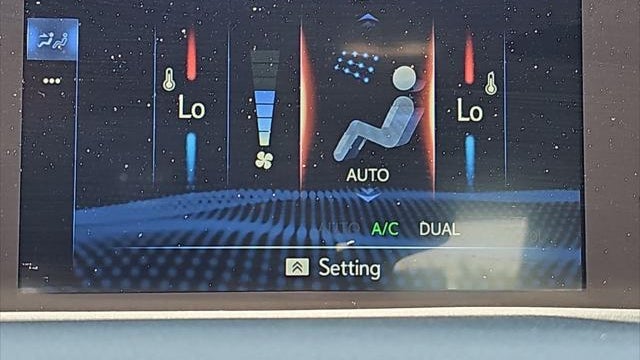 2022 Lexus UX 200 Base