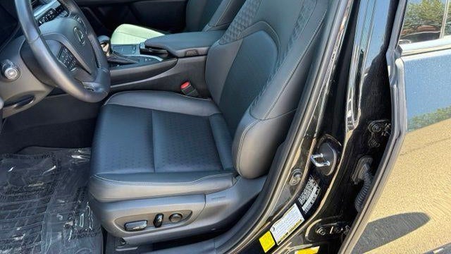 2021 Lexus UX 250h Base