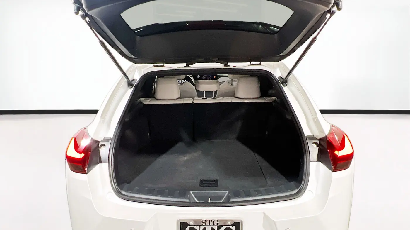 2021 Lexus UX 250h Base