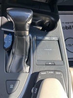 2019 UX 200 Thumbnail 15