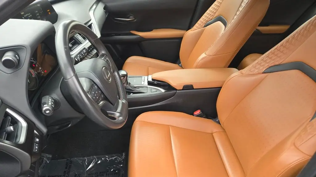 2019 Lexus UX 200 Base