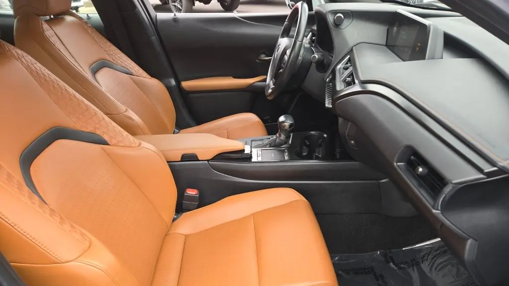 2019 Lexus UX 200 Base