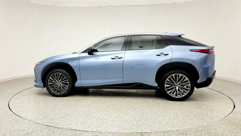 2024 Lexus RZ 450e Premium