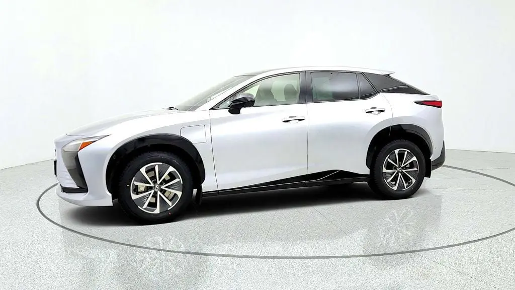 2023 Lexus Rz - $25,995