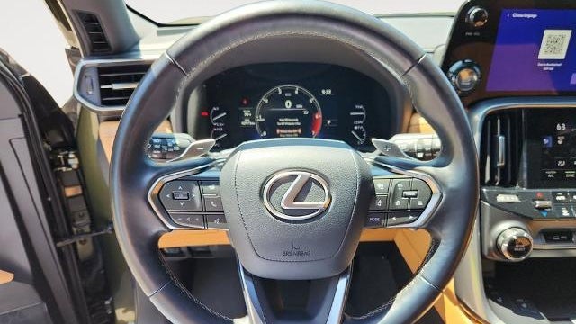 2024 Lexus LX 600 Premium