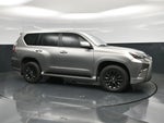 2023 GX 460 Thumbnail 2