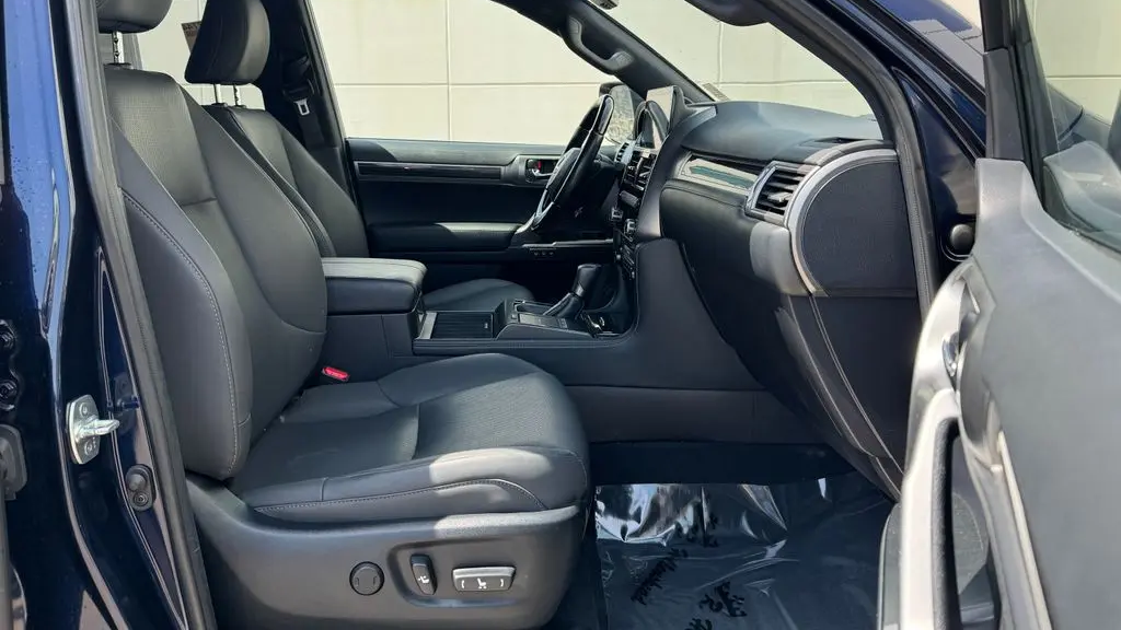 2023 Lexus GX 460 Base