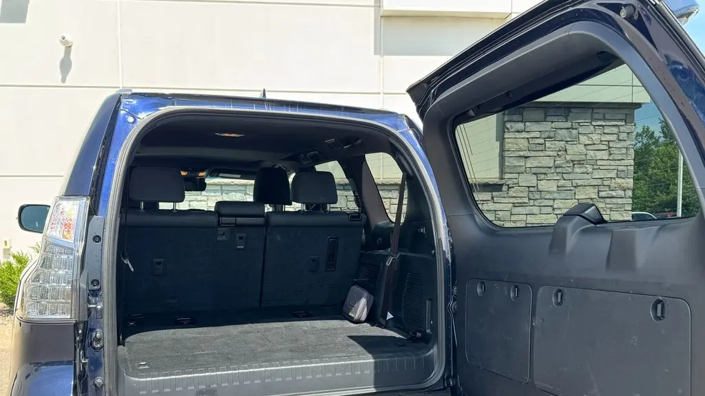 2023 Lexus GX 460 Base