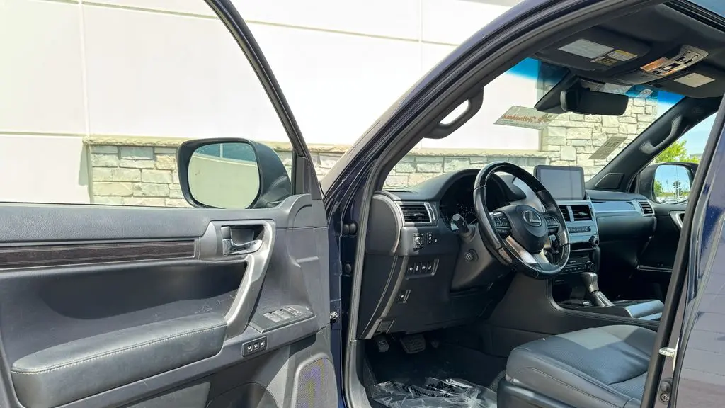 2023 Lexus GX 460 Base