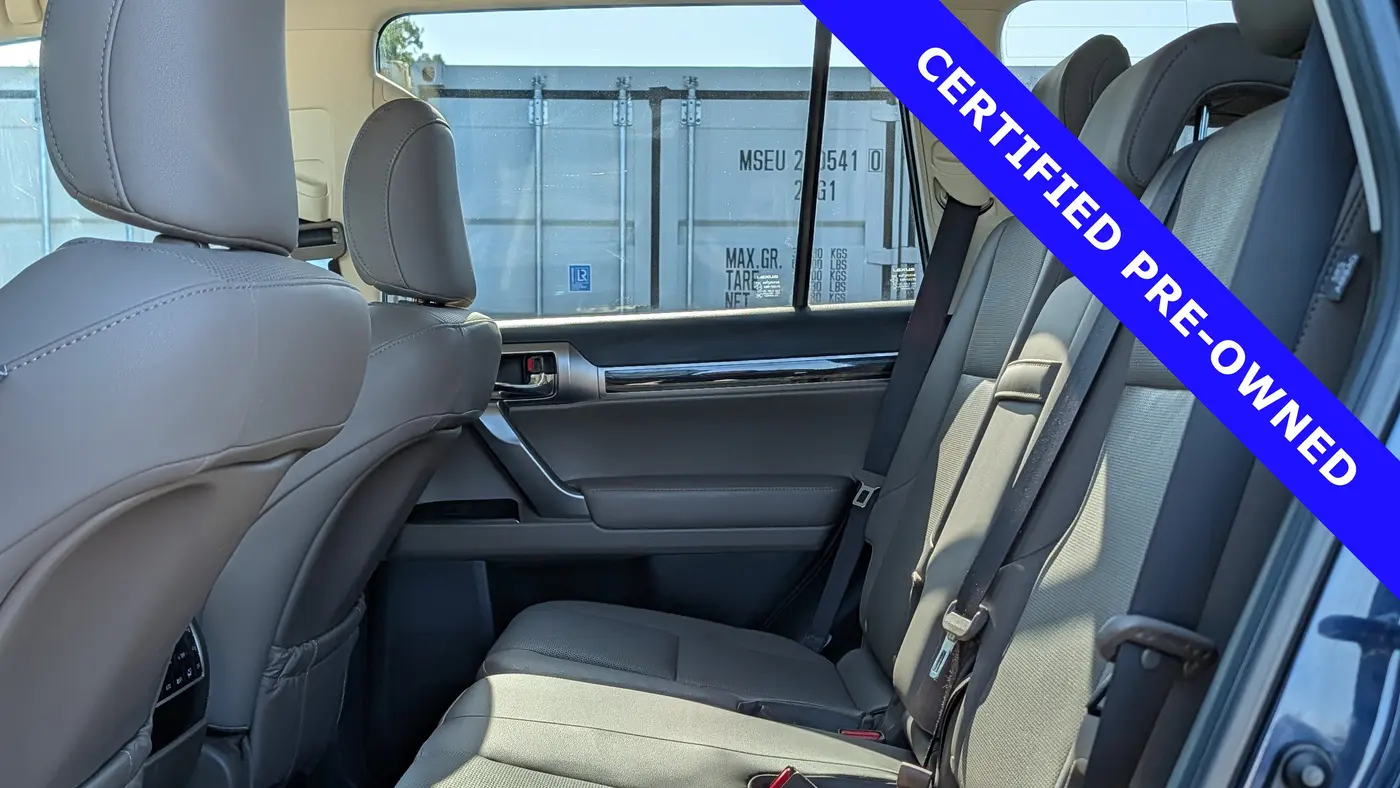 2023 Lexus GX 460 Base