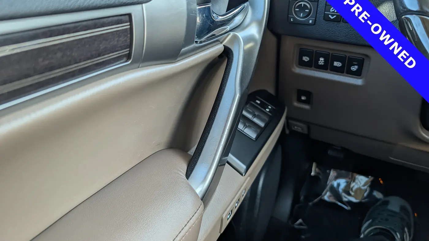 2023 Lexus GX 460 Base